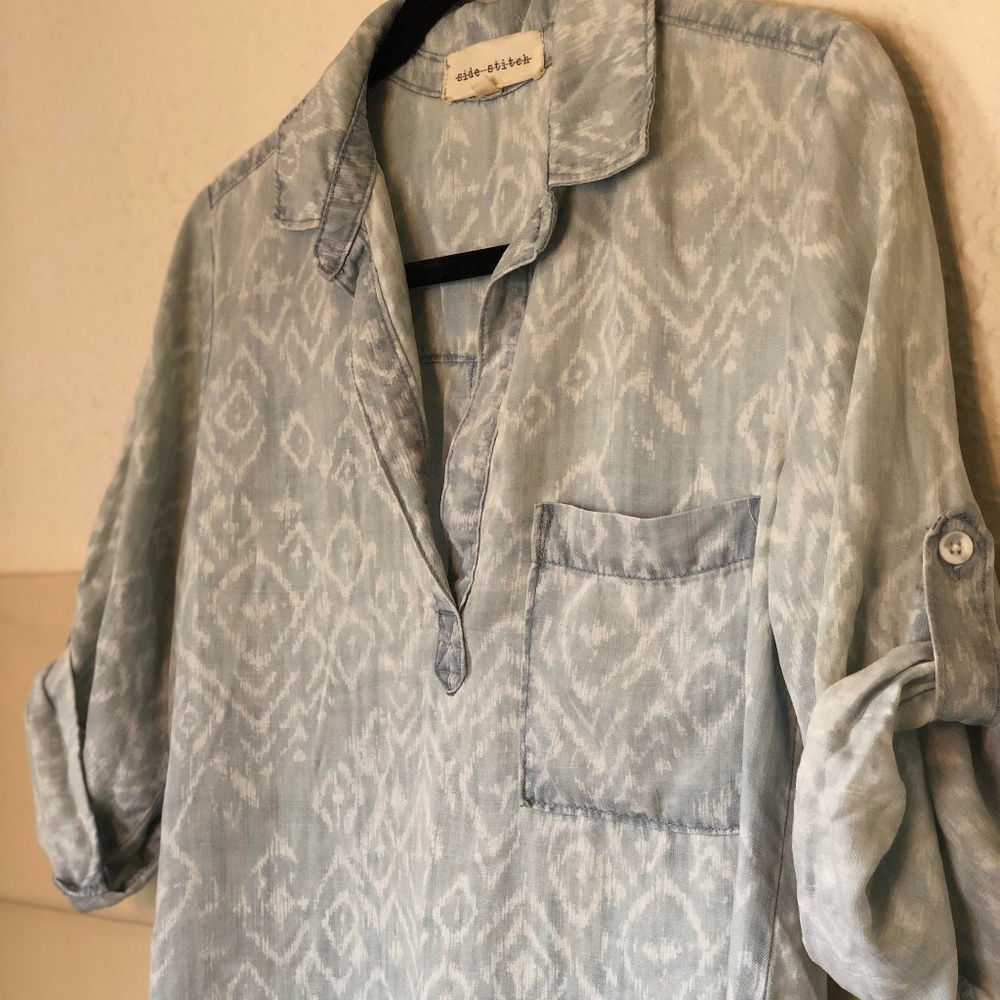 Side Stitch Blue/White Top